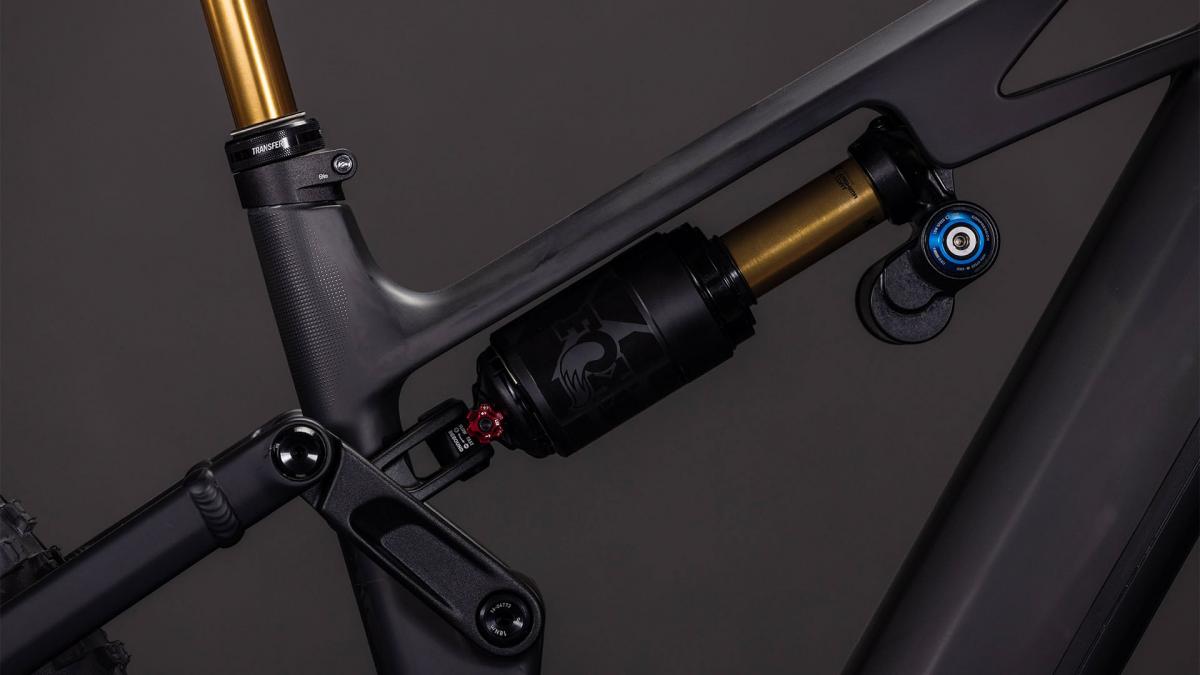 Cube Stereo Hybrid ONE77 HPC AT 800 carbon'n'gold – Bild 3