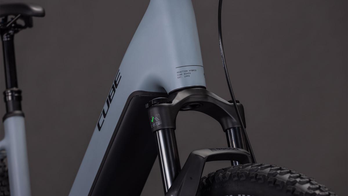 Cube Reaction Hybrid Race 800 vulcan'n'orange – Bild 7