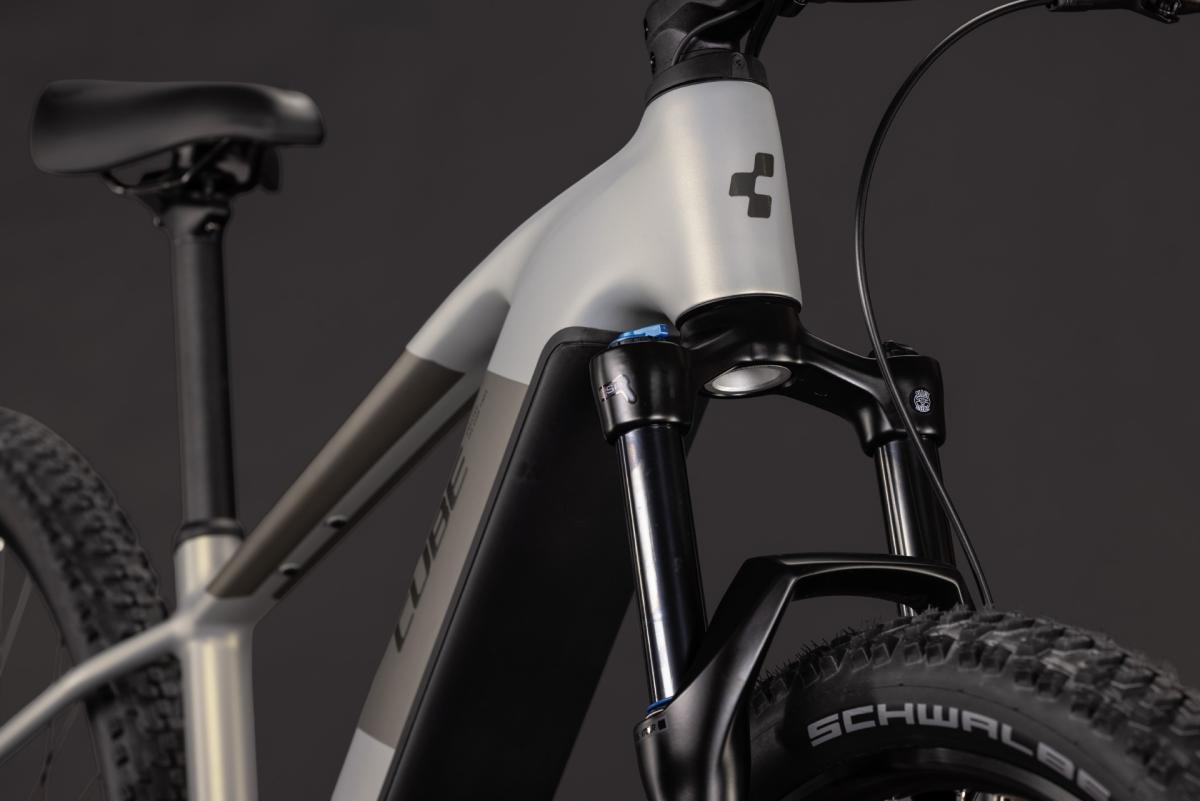 Cube Reaction Hybrid ONE 720 pearlsilver'n'chrome – Bild 6