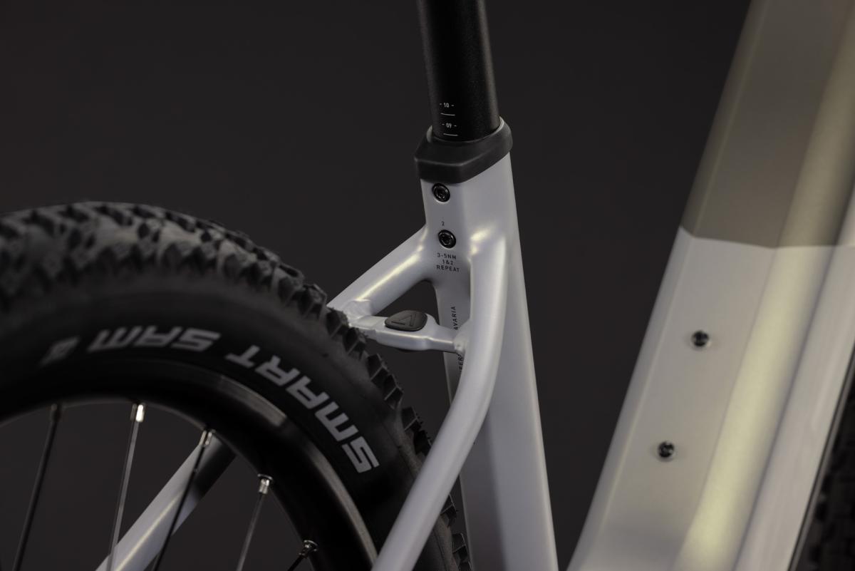 Cube Reaction Hybrid ONE 720 pearlsilver'n'chrome – Bild 4