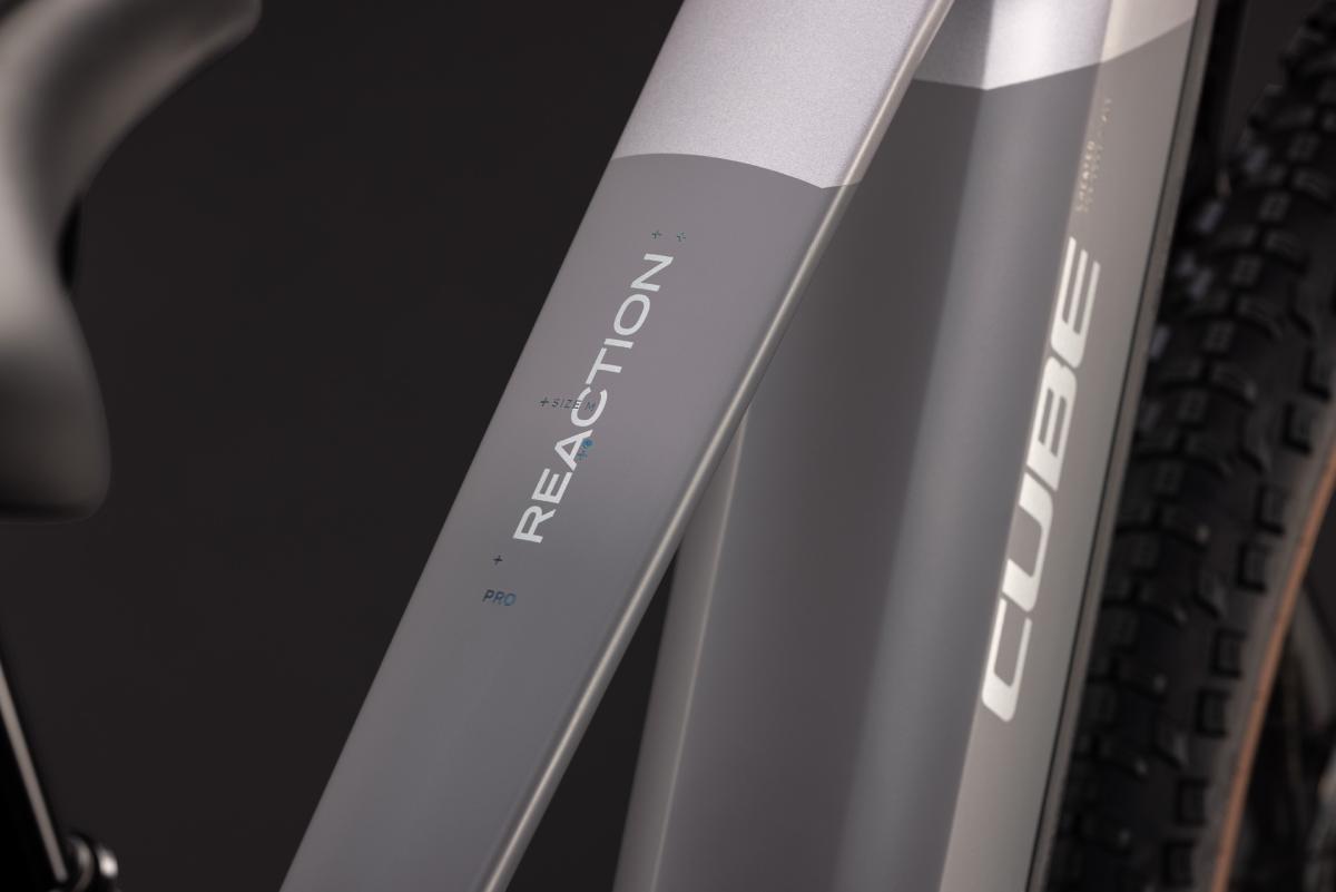 Cube Reaction Hybrid Pro 800 lilacbreeze'n'prizm – Bild 3