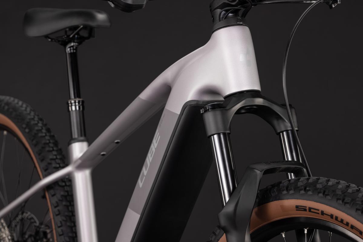Cube Reaction Hybrid Pro 800 lilacbreeze'n'prizm – Bild 7