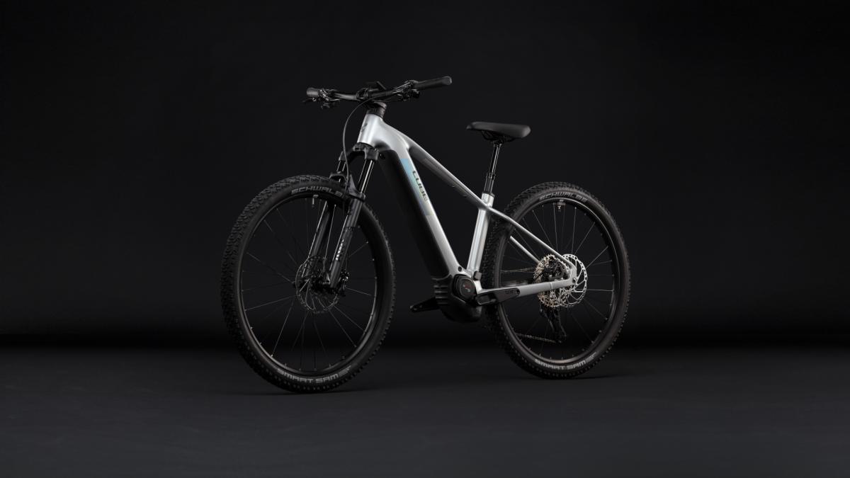 Cube Reaction Hybrid SLX 800 platinum'n'reflex – Bild 9