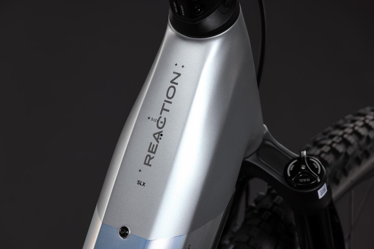 Cube Reaction Hybrid SLX 800 platinum'n'reflex – Bild 3
