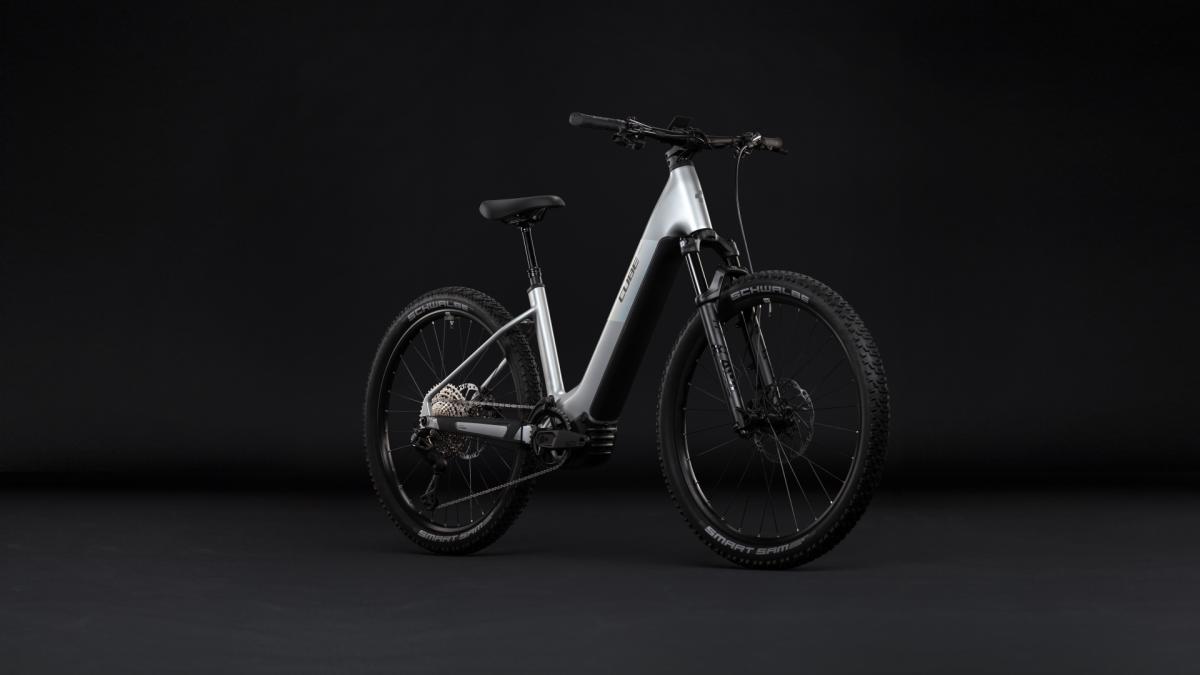 Cube Reaction Hybrid SLX 800 platinum'n'reflex – Bild 7