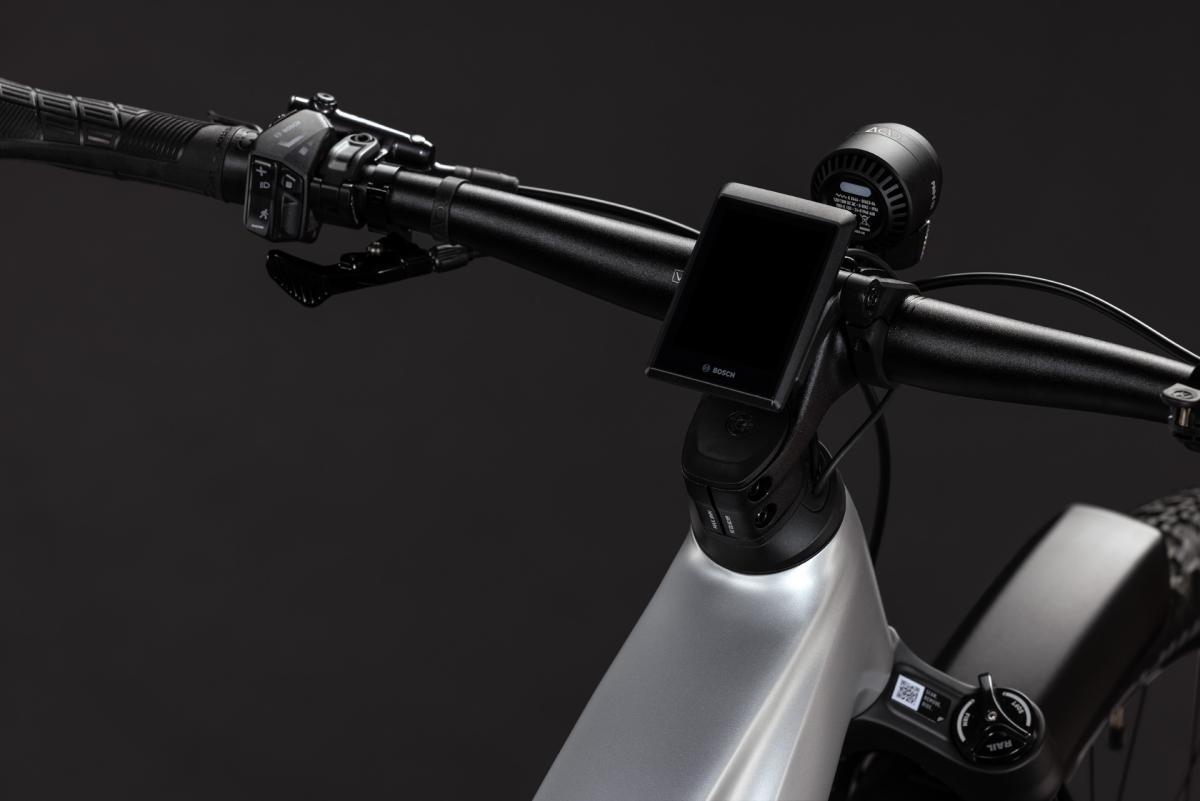 Cube Reaction Hybrid SLX 800 FE platinum'n'reflex – Bild 2