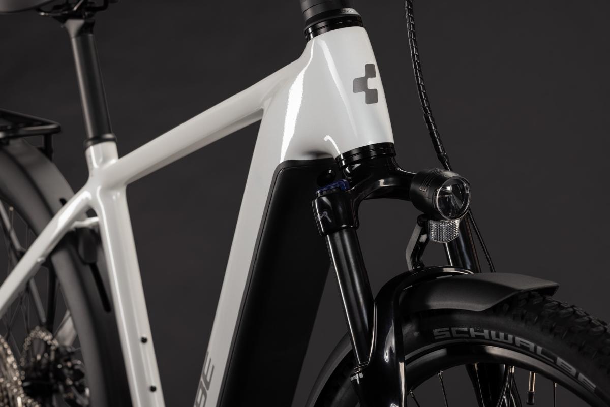 Cube Nuride Hybrid Performance 720 metallicwhite'n'grey – Bild 5