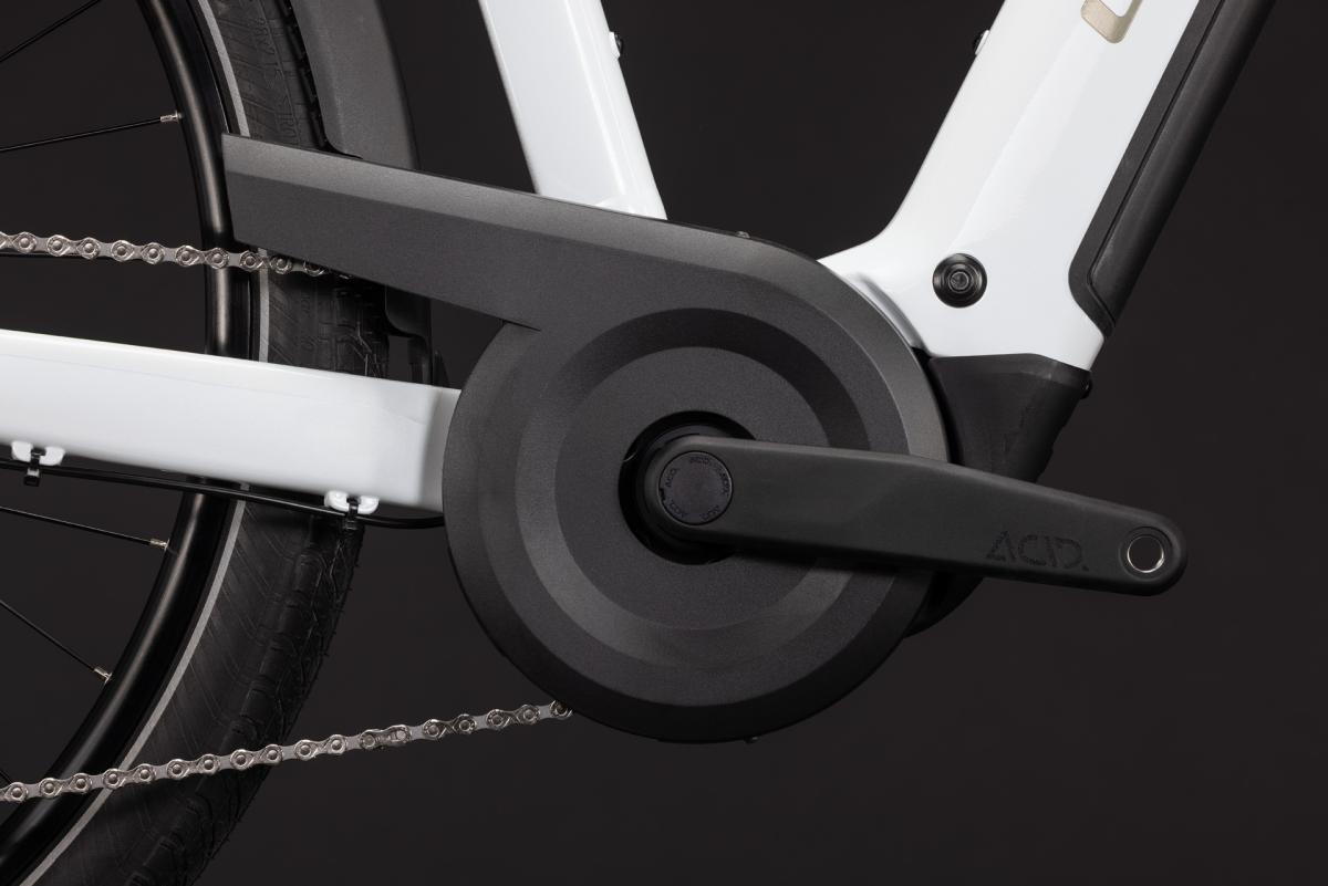 Cube Touring Hybrid ONE 600 metallicwhite'n'chrome – Bild 4