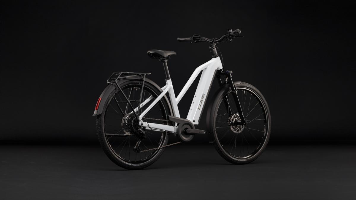 Cube Touring Hybrid ONE 600 metallicwhite'n'chrome – Bild 8