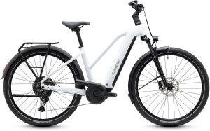 Cube Touring Hybrid ONE 600 metallicwhite'n'chrome