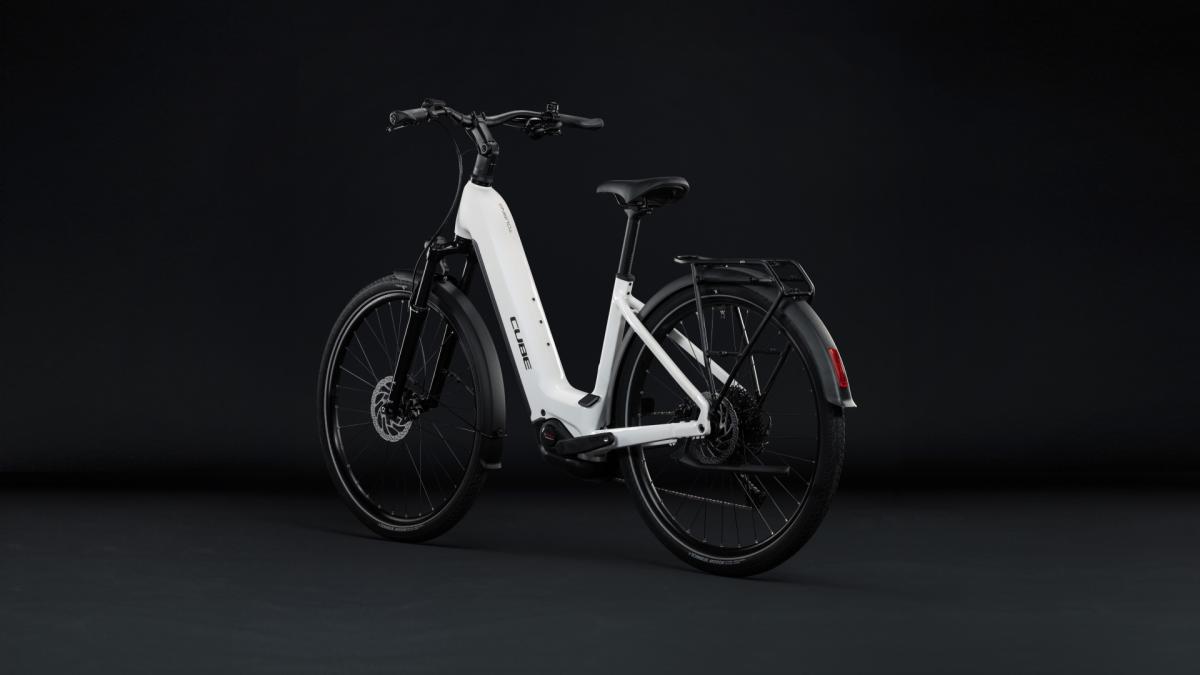 Cube Touring Hybrid ONE 600 metallicwhite'n'chrome – Bild 10