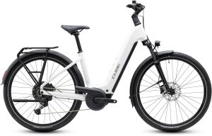 Cube Touring Hybrid ONE 600 metallicwhite'n'chrome