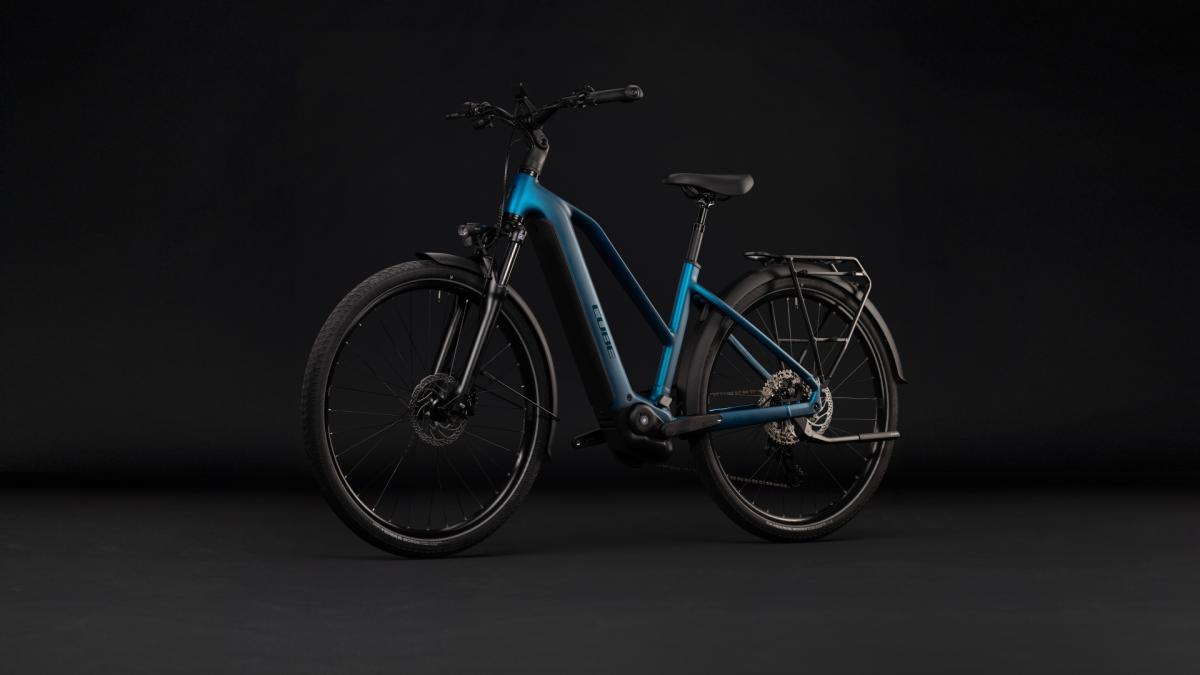 Cube Touring Hybrid Pro 800 electricblue'n'prizm – Bild 9