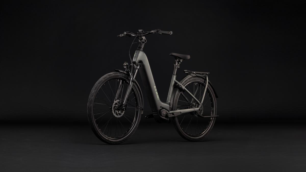 Cube Kathmandu Hybrid Deluxe Pro 800 blackforest'n'chrome – Bild 9