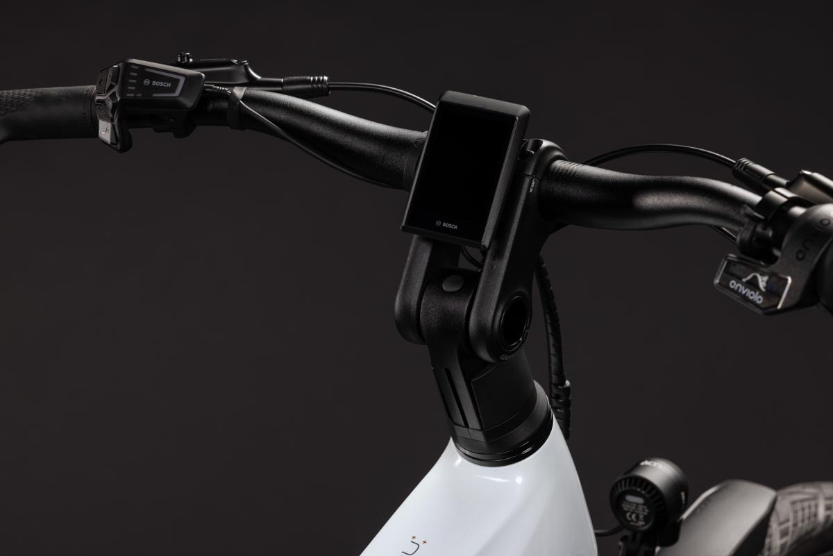 Cube Kathmandu Hybrid Deluxe Pro 800 metallicwhite'n'chrome – Bild 3