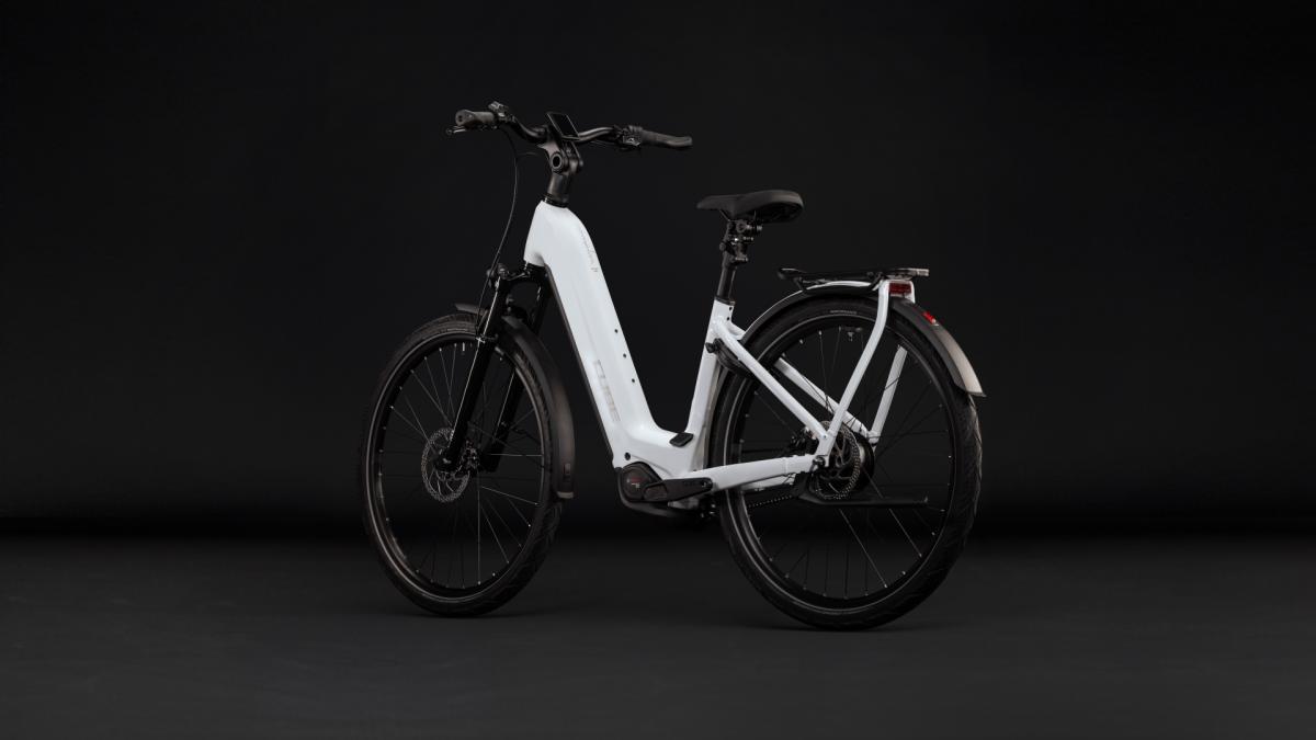 Cube Kathmandu Hybrid Deluxe Pro 800 metallicwhite'n'chrome – Bild 10