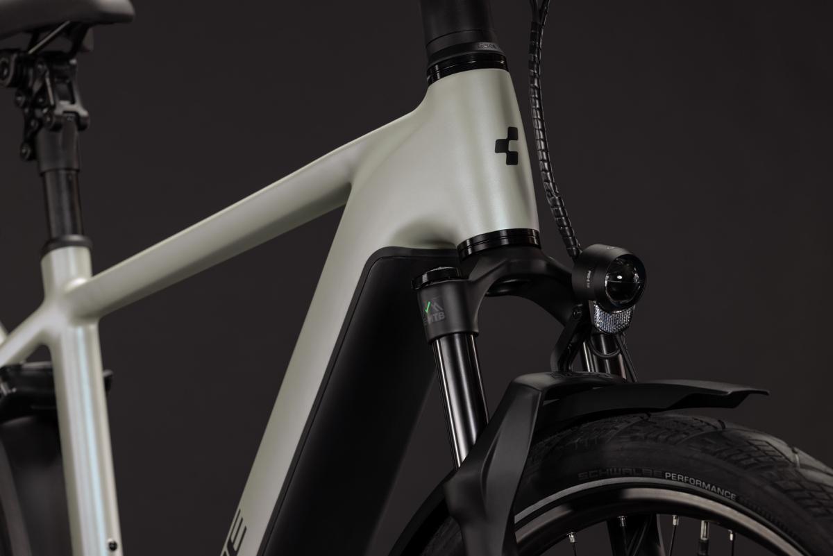 Cube Kathmandu Hybrid Deluxe EXC 800 glintsand'n'black – Bild 6