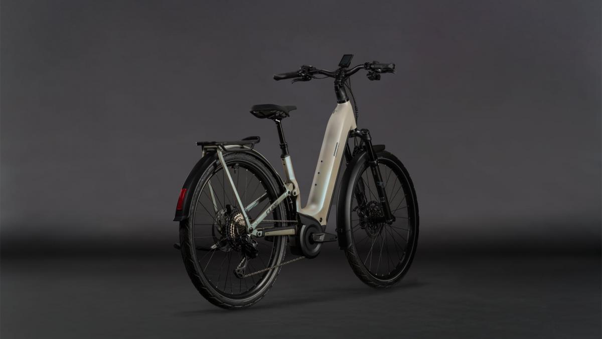 Cube Kathmandu Hybrid ONE11 HPC SLT 800 glintsand'n'oatgrey – Bild 6