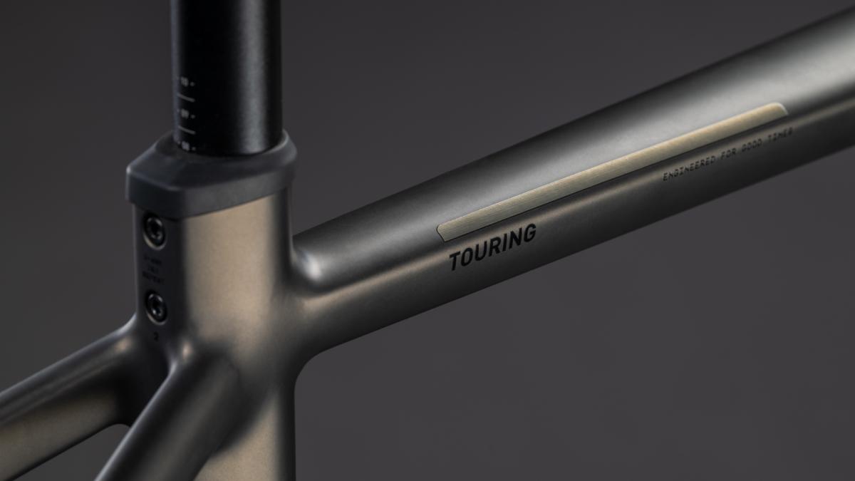 Cube Touring Hybrid Comfort SLX 800 charcoal'n'chrome – Bild 4