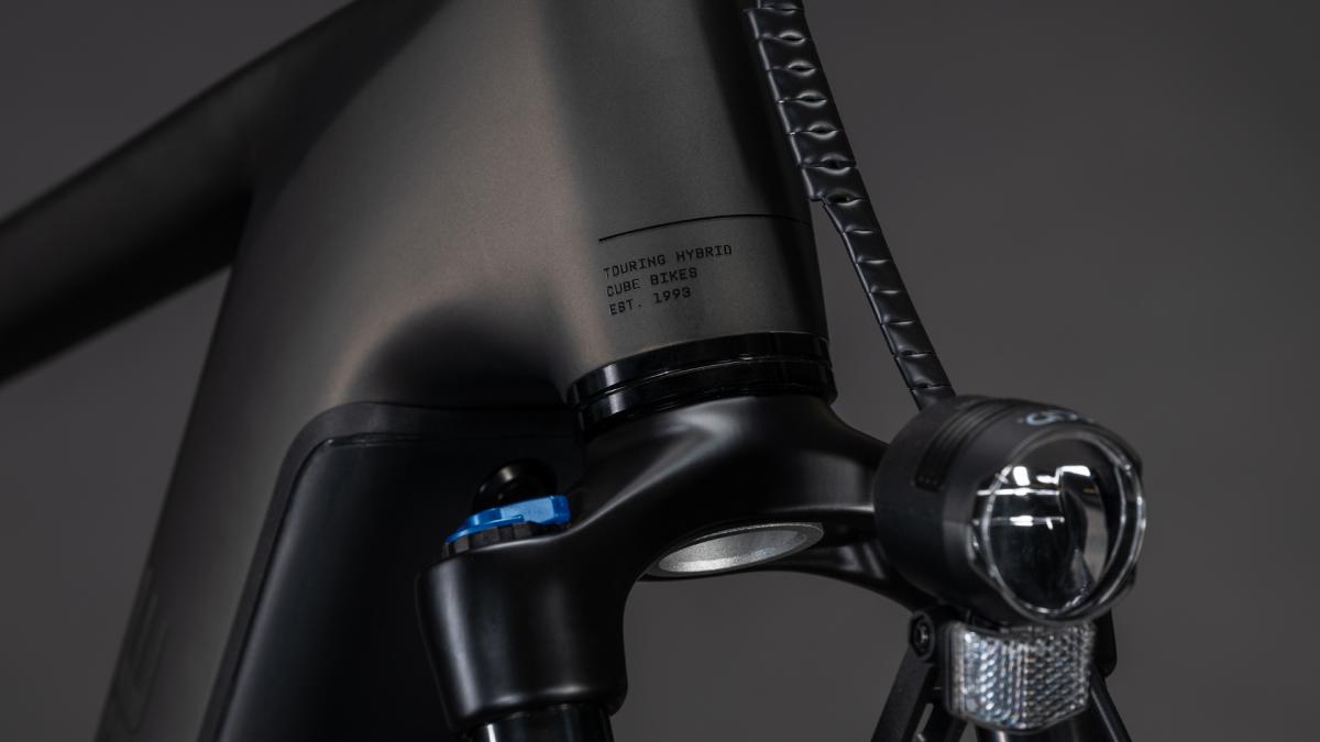 Cube Touring Hybrid Comfort SLX 800 charcoal'n'chrome – Bild 7