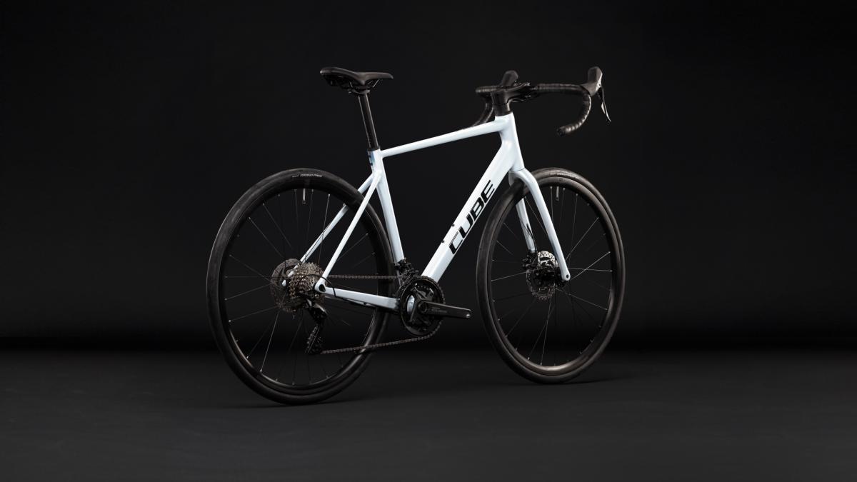 Cube Attain Race glacier'n'black – Bild 7