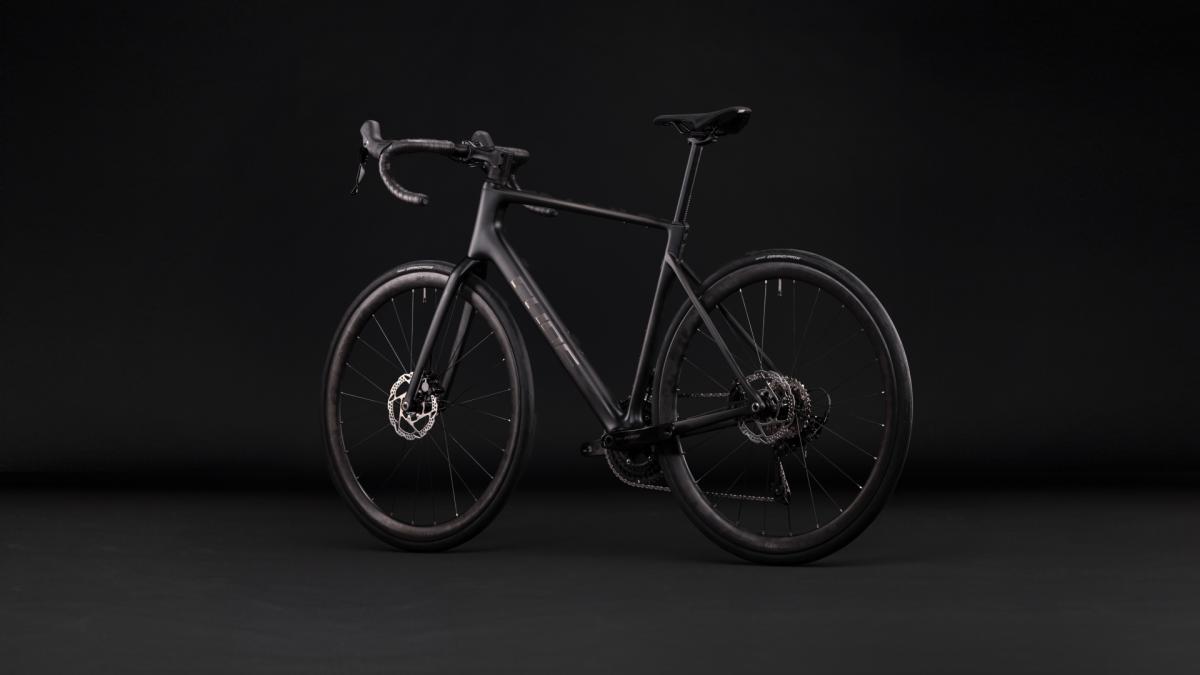 Cube Attain C:62 Race carbon'n'coalchrome – Bild 10