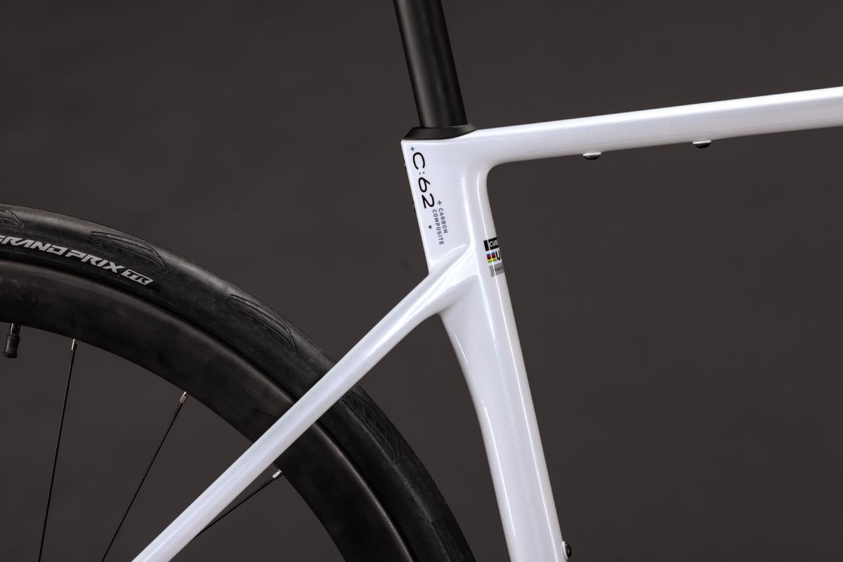 Cube Attain C:62 SLX metallicwhite'n'black – Bild 6