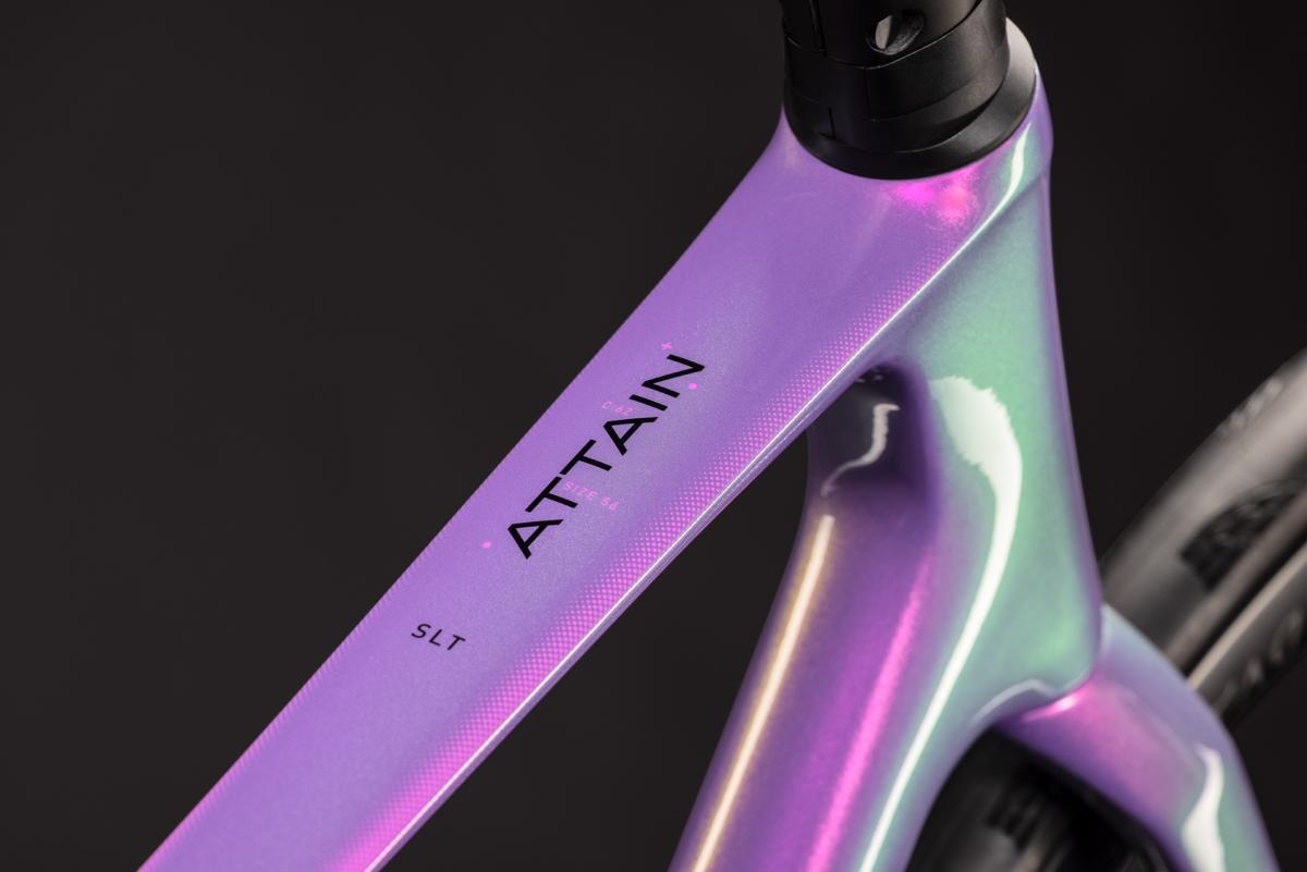 Cube Attain C:62 SLT cosmicpurple'n'black – Bild 3