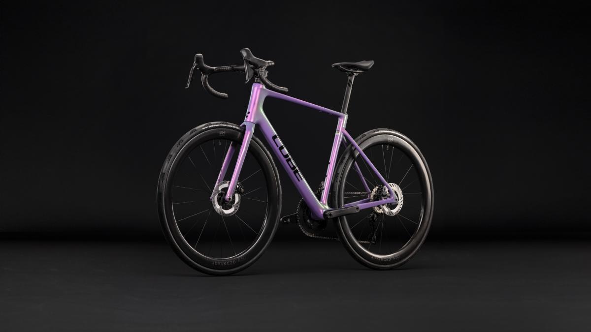Cube Attain C:62 SLT cosmicpurple'n'black – Bild 11