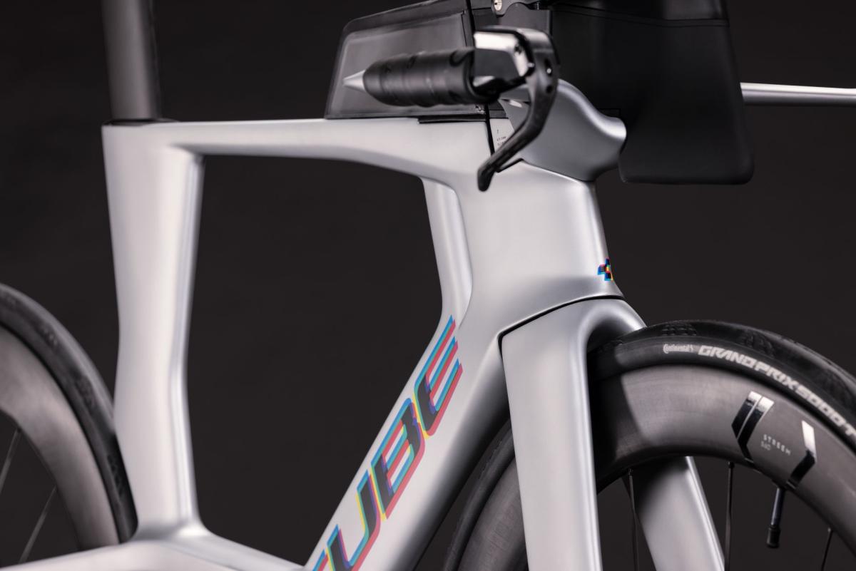 Cube Aerium C:68X SLX spaceship'n'cmyk – Bild 7