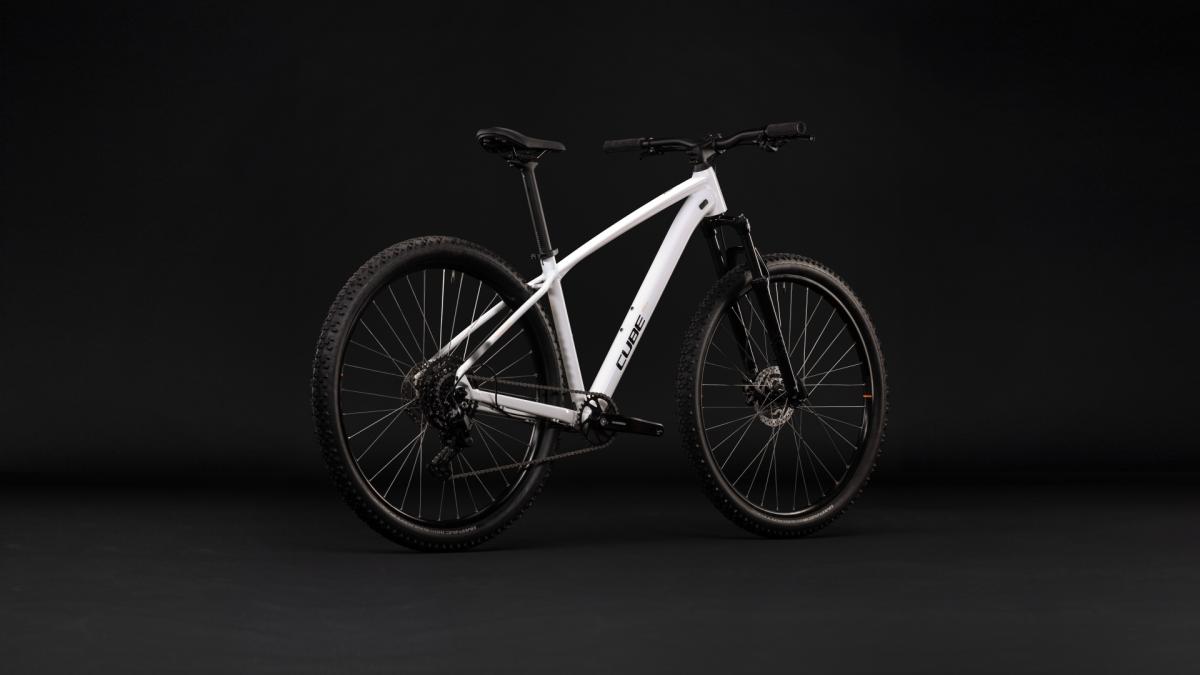 Cube Aim ONE metallicwhite'n'black – Bild 8