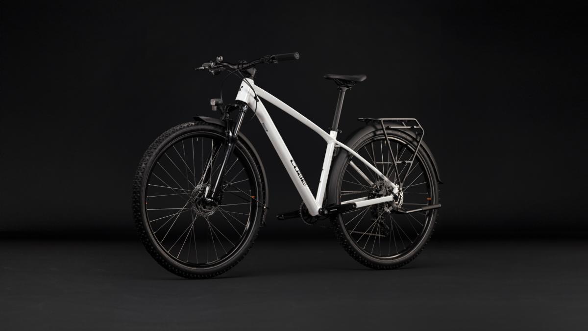 Cube Aim ONE FE metallicwhite'n'black – Bild 8