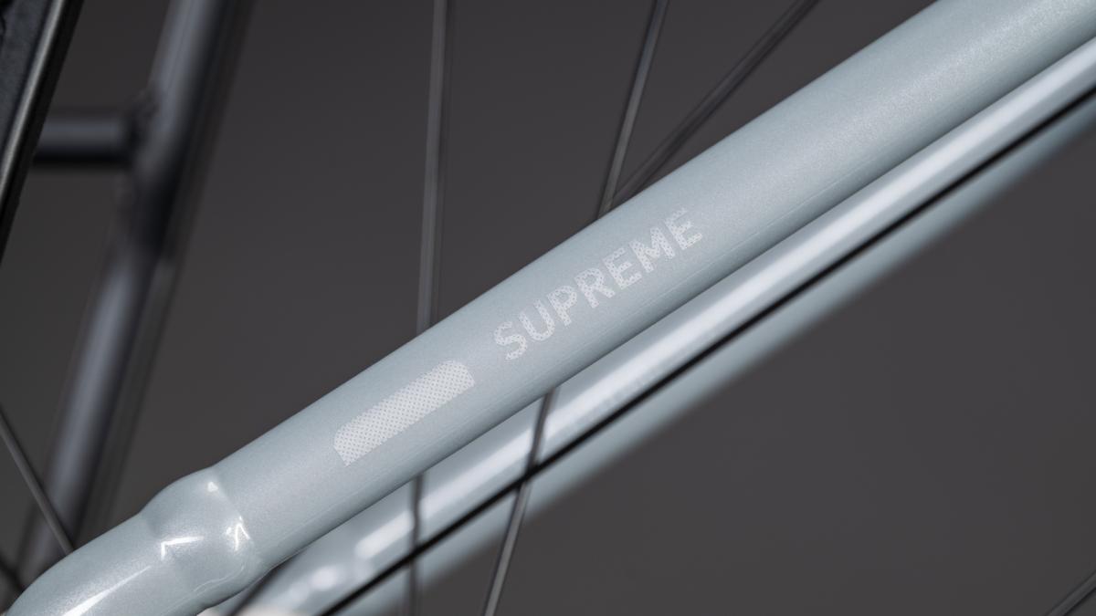 Cube Supreme Hybrid Comfort ONE 600 foggrey'n'reflex – Bild 5