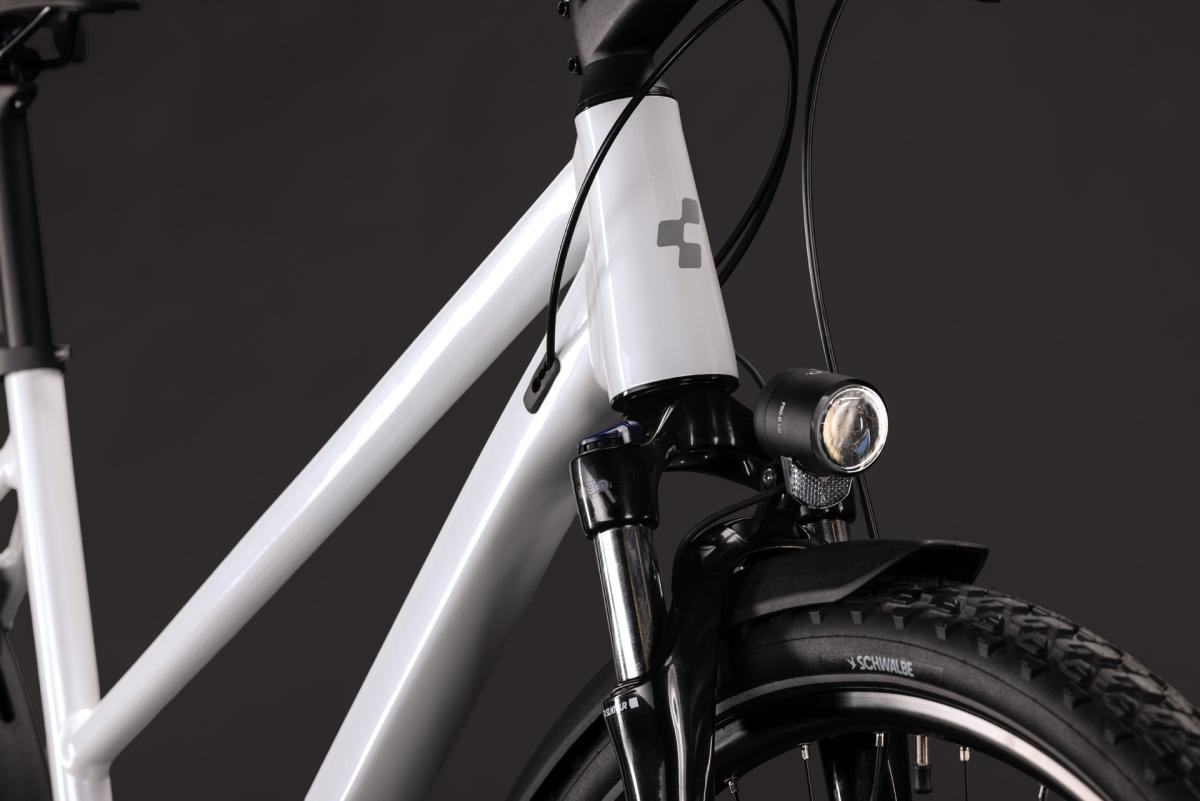 Cube Nature Pro FE metallicwhite'n'reflex – Bild 5