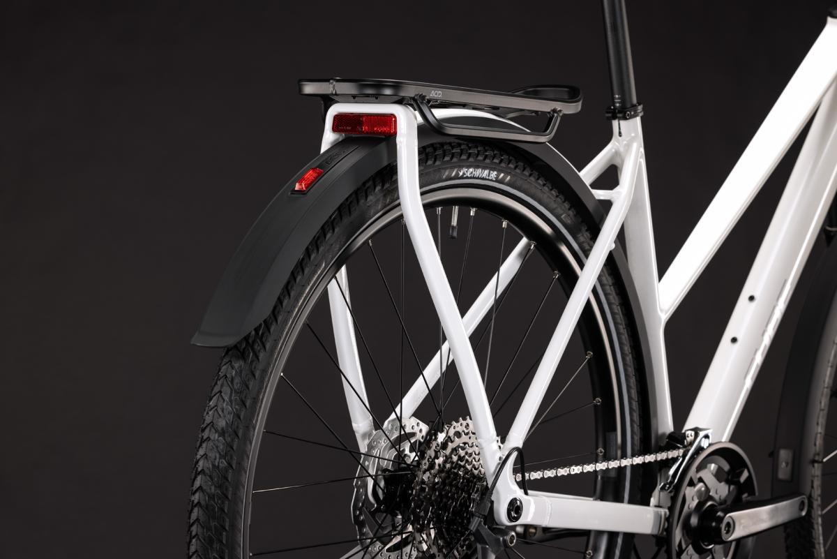 Cube Kathmandu Pro metallicwhite'n'chrome – Bild 3
