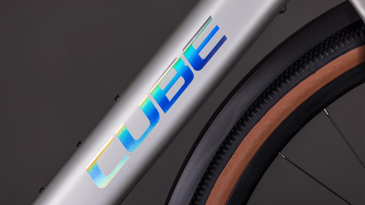 Cube Nulane Hybrid C:62 Race 400X FE sleekgrey'n'prism – Bild 5