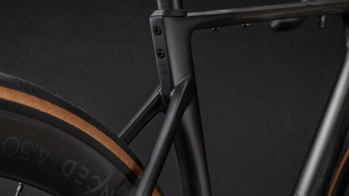 Cube Attain C:62 SLT carbon'n'coalchrome – Bild 6