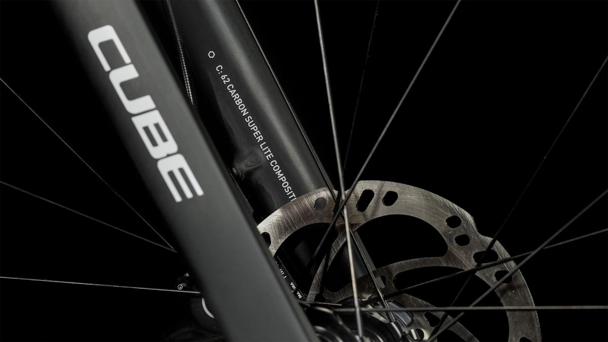 Cube Elite 240 C:62 SLX carbon'n'blue'n'red – Bild 7