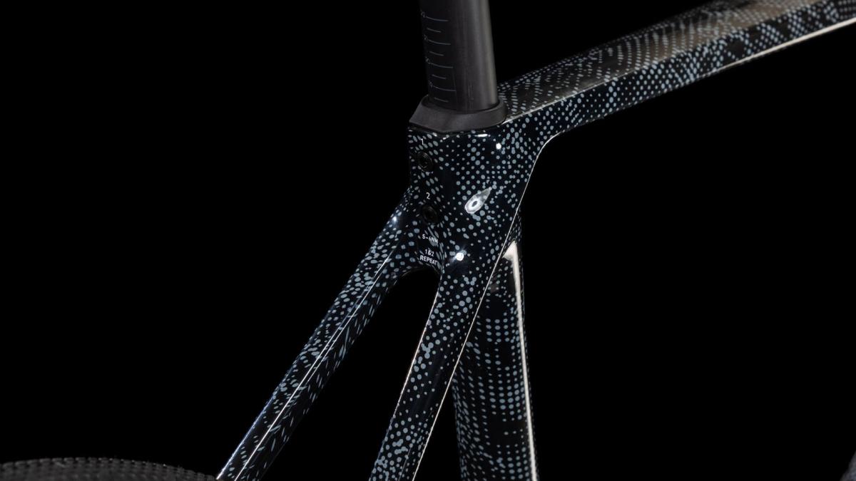 Cube Cross Race C:68X SLT matrixblack'n'blue – Bild 3